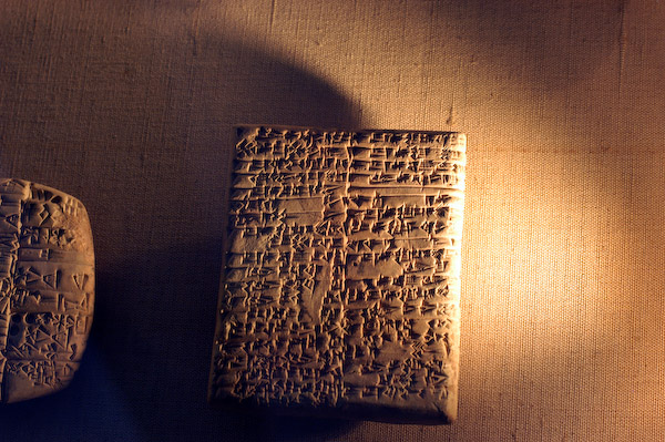 Old clay tablets from Berlin museum1/125 sec at f / 5.6