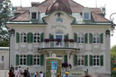Hotel at bottom of Neuschwanstein1/800 sec at f / 6.7